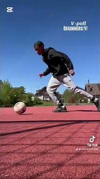 10 Fussball Skills zum Nachmachen ⚽