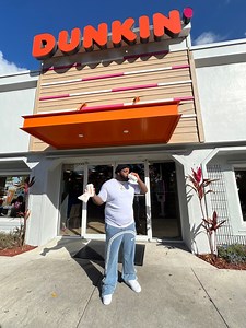 55K views · 1.6K reactions | Rell with the tutorial on how to go to Dunkin' while remaining a real one! ☕️ #foryou #reels Ayorook | Kitchen aka FatandFunny | Facebook