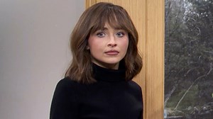 Surprise! | Saturday Night Live