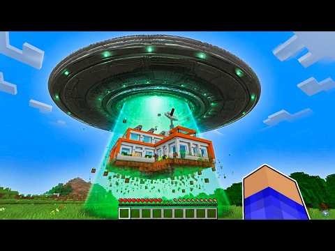 A giant UFO abducts my HOUSE in Minecraft
