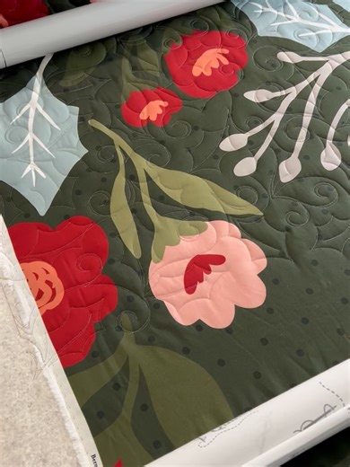 Thread Graffiti - Long Arm Quilting by Gina Tell on Reels