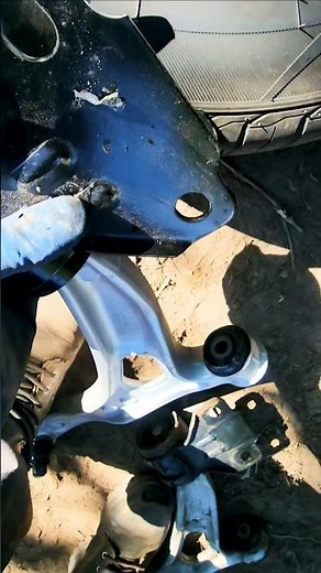 replacing a right front lower control arm on a2012 ford focus 2.0l