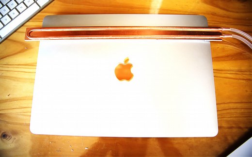 终于！笔记本水冷散热器！ [液冷1升水箱，35cm铜板, | 开箱 测评]