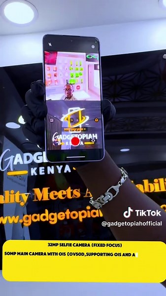 Experience OPPO brand new RENO 13 series,the fully equipped AI phone #OPPOKenya #OPPOReno13Series #Livephoto ...... @OPPO Kenya #accessories #gadgetopiah #phone #fyp #reno13