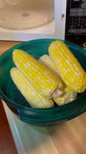 Using my Stack Cooker by Tupperware to steam corn on the cob!
