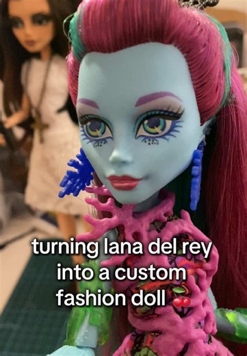 Creating a Custom Lana Del Rey Fashion Doll