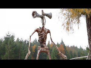 SIREN HEAD in Real Life - Short Horror Film