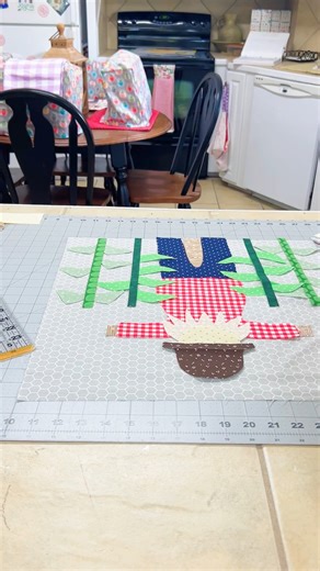 https://hometownquiltcompany.com/shop/ols/products/farm-applique-template-set Share and Save this so you can come back to find it later :) #sewingblogger #sewing #sewingtutorial #beginnersewing #sewingteacher #sewingteacher https://walmrt.us/42cZ1mU | Tami Jones • Hometown Quilt Company, LLC