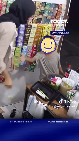 Percobaan Pencurian Handphone di Tanjung Priok