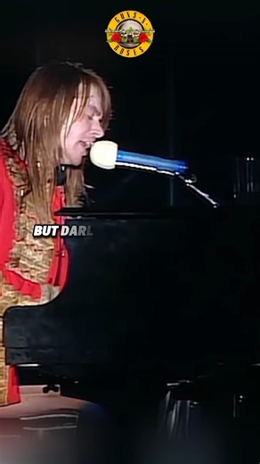 🔫 Guns N' Roses 🌹 - NOVEMBER RAIN (Tokyo Dome) #shorts #gunsnroses #slash