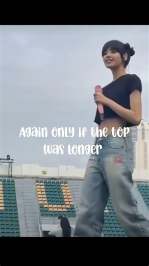 But I don't like crop tops guys 😅🤍 #blackpink #lisa #style #lisaoutfit