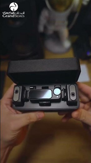 Saramonic Ultra Black Wireless Mic System with Timecode Unboxing