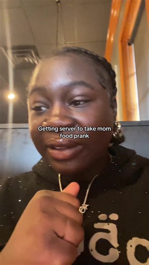 SHE IMMEDIATELY STOPPED THAT😂 #draft #blackmom #fyp #prank #viral | Prank Videos