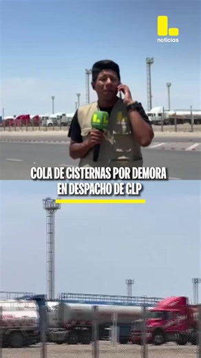 🚨Más de 200 unidades cisterna permanecen varadas hasta por tres días en los exteriores de la planta de fraccionamiento de Camisea, en Pisco, a la espera de abastecerse de GLP y otros derivados . Aunque el suministro no se ha restringido, los conductores denuncian una inusual lentitud en la atención, ya que solo estarían operando tres puntos de abastecimiento en la planta . Esta situación ha obligado a los transportistas a enfrentar carencias básicas en la zona mientras aguardan para llevar el c