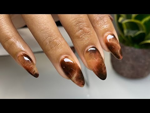HOW TO: Tortoise Shell Nails