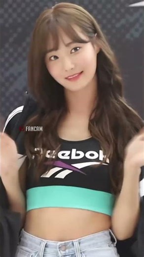 Momoland Yeonwoo #3 😍