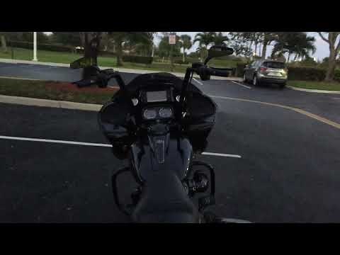 2018 Harley Davidson Road Glide Special Stage 2 Review