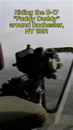 B-17 Fuddy Duddy flight #airplane #airshow #warbird #aviation