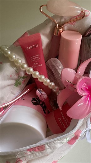 shanu🍓📔 on Instagram: "Unboxing joy in the form of this cutest pouch from @cheriebrand.in handmade perfection ✨🎀🍥 #unboxing #pinterestyfinds #explore"