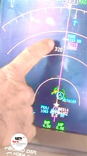 560K views · 5.8K reactions | ✈️ Air Canada 777-200LR en route from Sydney to Vancouver | Just Planes | Facebook