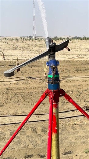 How Cool New Irrigation Tech is Saving Our Farms? #sprinkler #irrigation #shorts #youtubeshorts