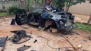 Admin has cut a 350z into pieces 🙆🏾‍♂️ | Zed Gear