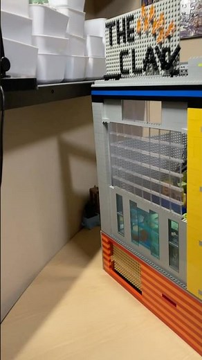 LEGO Claw Machine