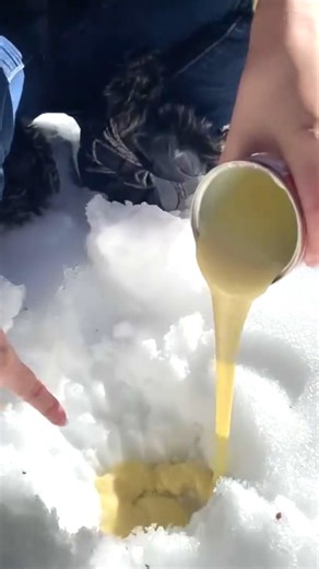 I learned this in Mississippi! Easy and delicious dessert This video is produced by Patty C | Home Hacks & Easy Snacks