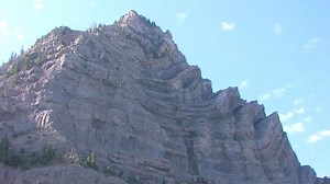 Utah man dies after falling into canyon while hiking
