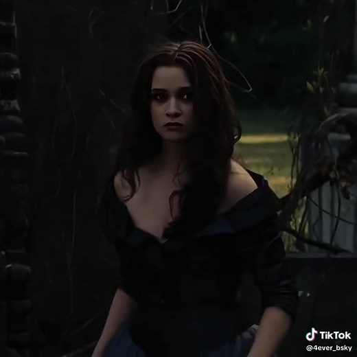 Nostalgia for Beautiful Creatures: Celebrating Lena Duchannes