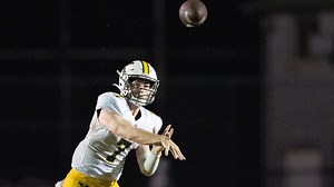 St. Xavier football loses heartbreaker to Cincinnati Elder on last-second field goal