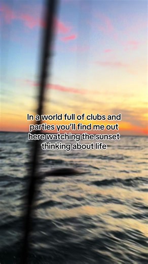 And most importantly also catching fish! That’s kind of the main goal of being out there. Along with spending good time with people we like to spend time with and seeing all the beautiful sights. Fishing is the purpose for being out there. On paper. #godsplan #saltwaterfishing #sunset #partys #fishing