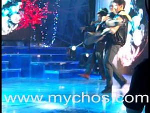 Enchong and Julia on ASAP 2012 #THESTRANGERS