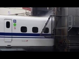 【山陽新幹線】 N700系の洗車シーン、迫力の高速洗車！