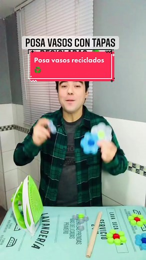 Posa vasos con tapas recicladas ♻️ #reciclaje #reciclar #reciclarplastico #tutoria #plantsoftiktok #manualidades #tips #bricolage #ecologia