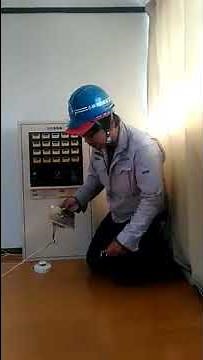 受信機から信号を送り防火戸用キャッチロックを作動させる fire prevention equipment ～小林消防設備 福岡県豊前市 全類消防設備士 第二種電気工事士 経営学修士～