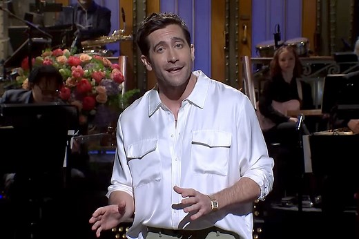 'SNL' recap: Jake Gyllenhaal hits hilarious notes in season 49 finale