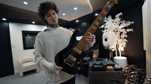 Tim Henson shows off an Ibanez 8-string signature that never went to production – and says more signature electrics will arrive this year