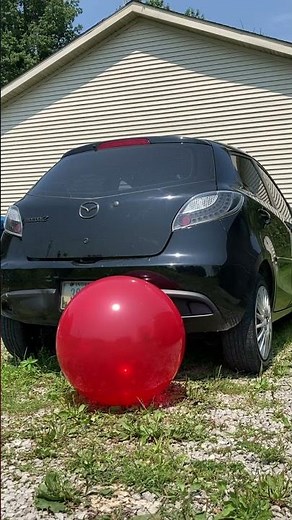 Huge Balloon Exhaust Prank