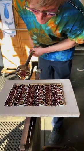 USA Glass Blowing Art: Molten Creations