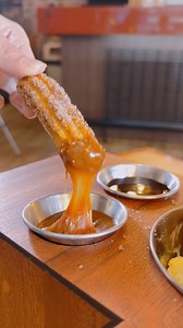 4.2K views · 402 reactions | El momento dulce que estabas esperando . Porque todo festín merece un final crujiente. Texan Churros con canela, azúcar, helado de vainilla. #texasribs #texanchurros #postre | Texas Ribs | Facebook
