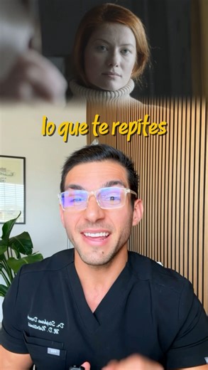 Dr. Stephane Decrock on Instagram: "Los cambios físicos siempre vienen después de cambios mentales 🧠👀 _ Deja de victimizarte. Deja de decir “no puedo, soy gordo, no tengo fuerza de voluntad, etc” .. mientras te lo sigas repitiendo vas a seguir en lo mismo! 🫠🤷🏻‍♂️ _ Si realmente quieres cambiar tienes que empezar con tu MENTALIDAD, tener una estructura y un plan a seguir! La constancia es la clave de todo 🔑 _ Si no sabes por donde empezar, escribe la palabra AYUDA aquí abajo 👇🏼👇🏼👇🏼 _ 