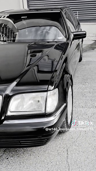 Mercedes Benz W140 S-Class Luxury Car Collection