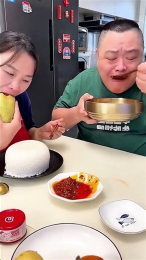 Husband vs Wife Food Prank 😂🔥 | Crazy Eating Challenge Gone Wrong! #viral #foodprank #mukbang #funny