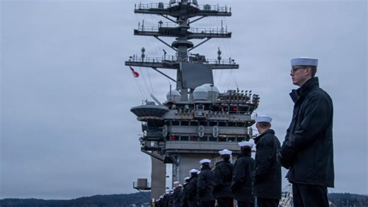 USS Nimitz departs Bremerton for final time in its 50-year service history