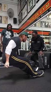 “Your biceps aren’t small… your curls are wrong Try THIS cable drag curl for insane peak & thickness