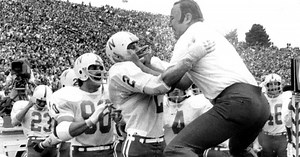 Legendary Nebraska and NFL defensive coordinator Monte Kiffin dies at 84