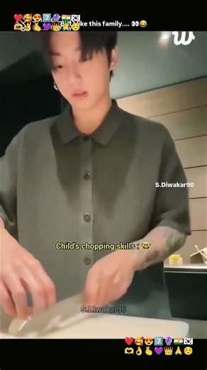 BTS cooking 🔪 ❤️🥰😍7️⃣🔮🇮🇳🇰🇷🫶👌🫰💜👑#shorts #bts #vidoe #btsarmy #army #kpop #idol #bts cooking