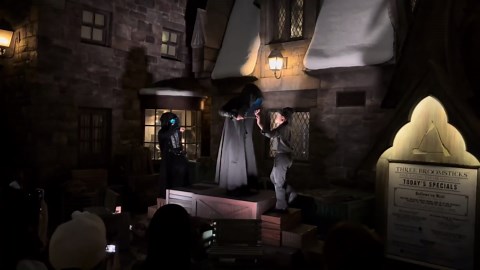 Death Eaters invade Hogsmeade at Universal Studios Japan