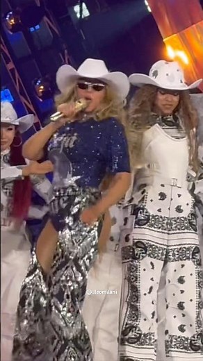 Beyonce & Blue Ivy performs “TEXAS HOLD’EM” on the Cowboy Carter Tour #beyonce #blueivy